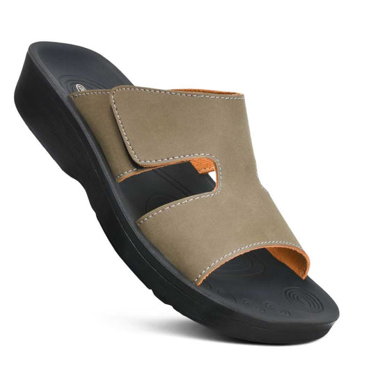 Women's Sandals Aren Khaki